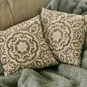 Accent Pillows